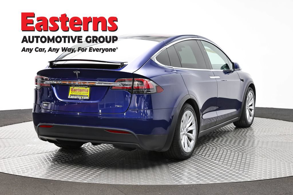 Used 2017 Tesla Model X 75D AWD/4WD image 5