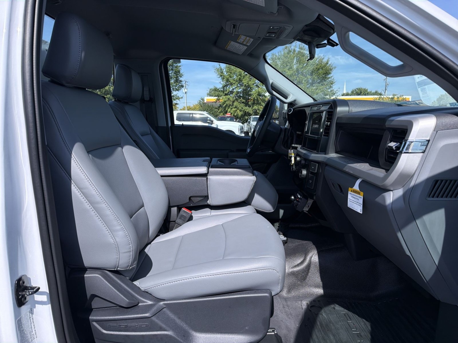 New 2026 Ford F350 XL w/ XL Off-Road Package AWD/4WD image 22