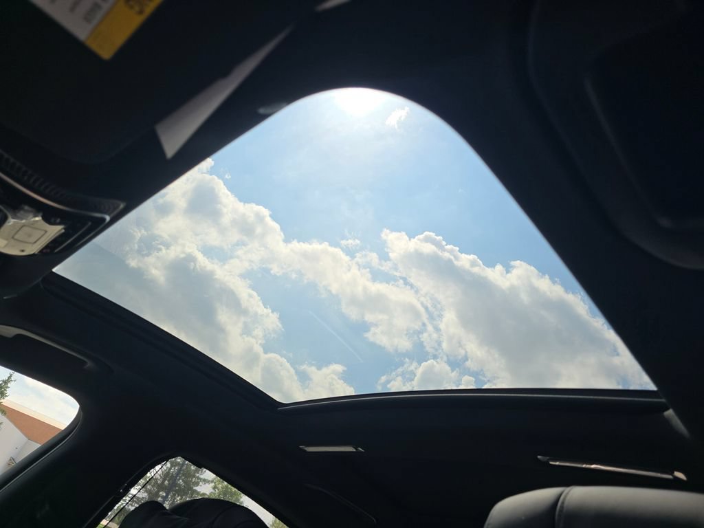 New 2027 Mercedes-Benz S 580 4MATIC Sedan image 3