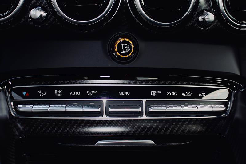 Used 2020 Mercedes-Benz AMG GT R image 19