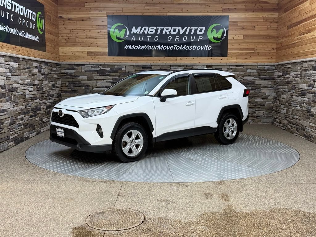 Used 2020 Toyota RAV4 XLE w/ Convenience Package AWD/4WD image 5