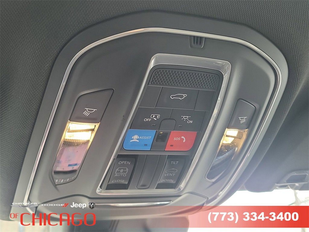 New 2026 Jeep Grand Cherokee Altitude image 39