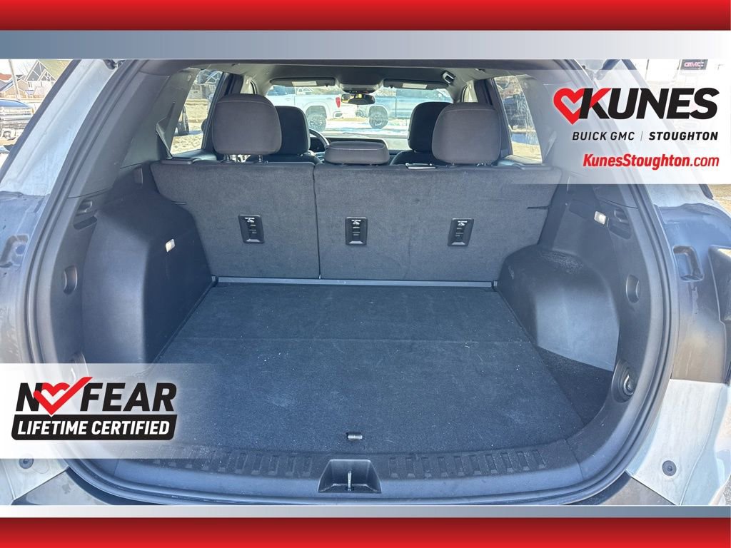 Used 2025 GMC Terrain Elevation image 43