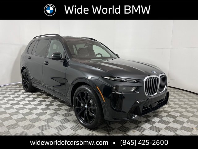 New 2025 BMW X7 xDrive40i w/ M Sport Package