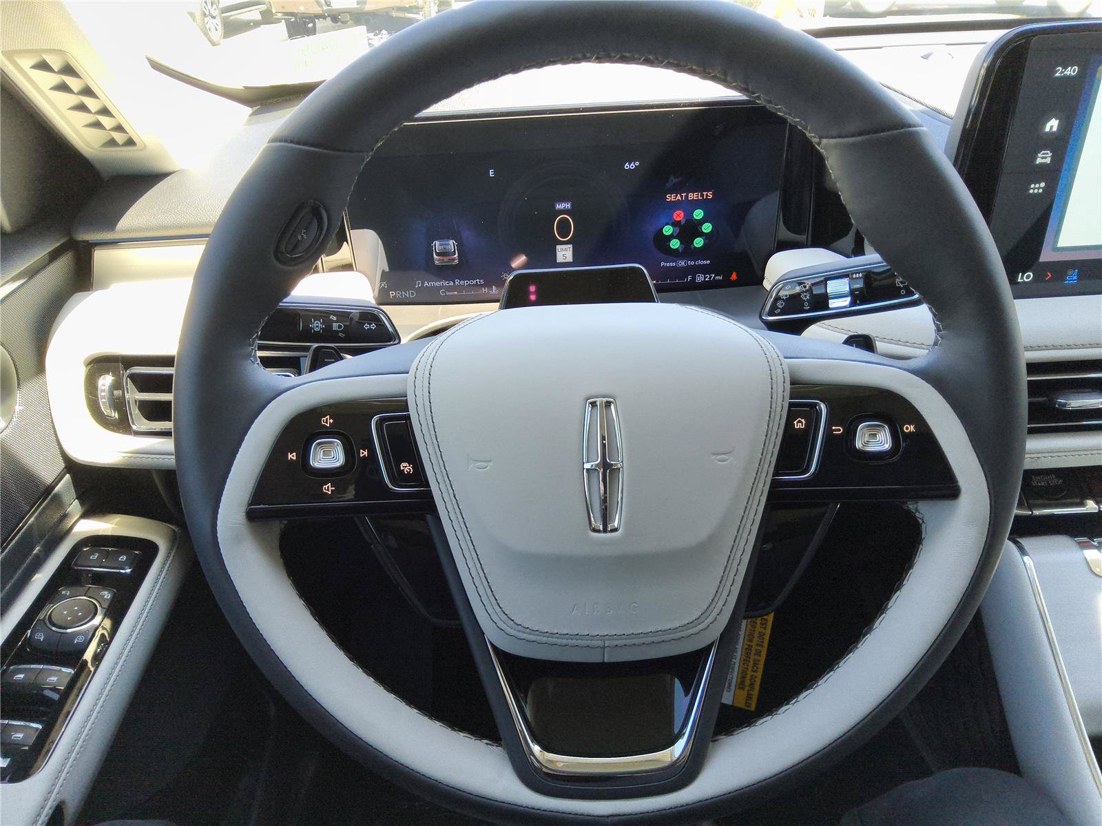 New 2026 Lincoln Aviator Reserve RWD image 14