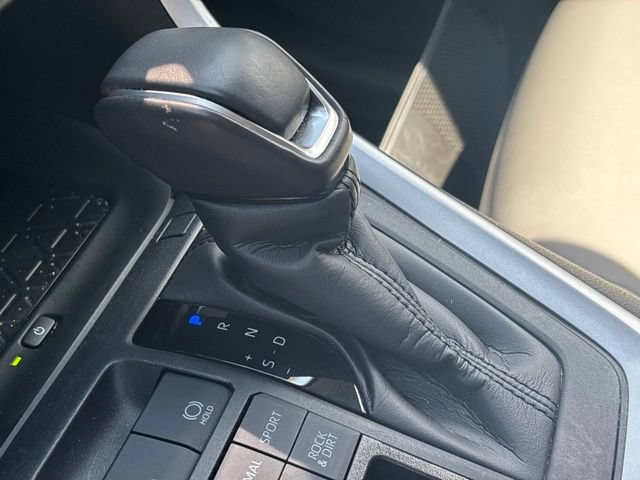 Used 2024 Toyota RAV4 XLE Premium AWD/4WD image 10