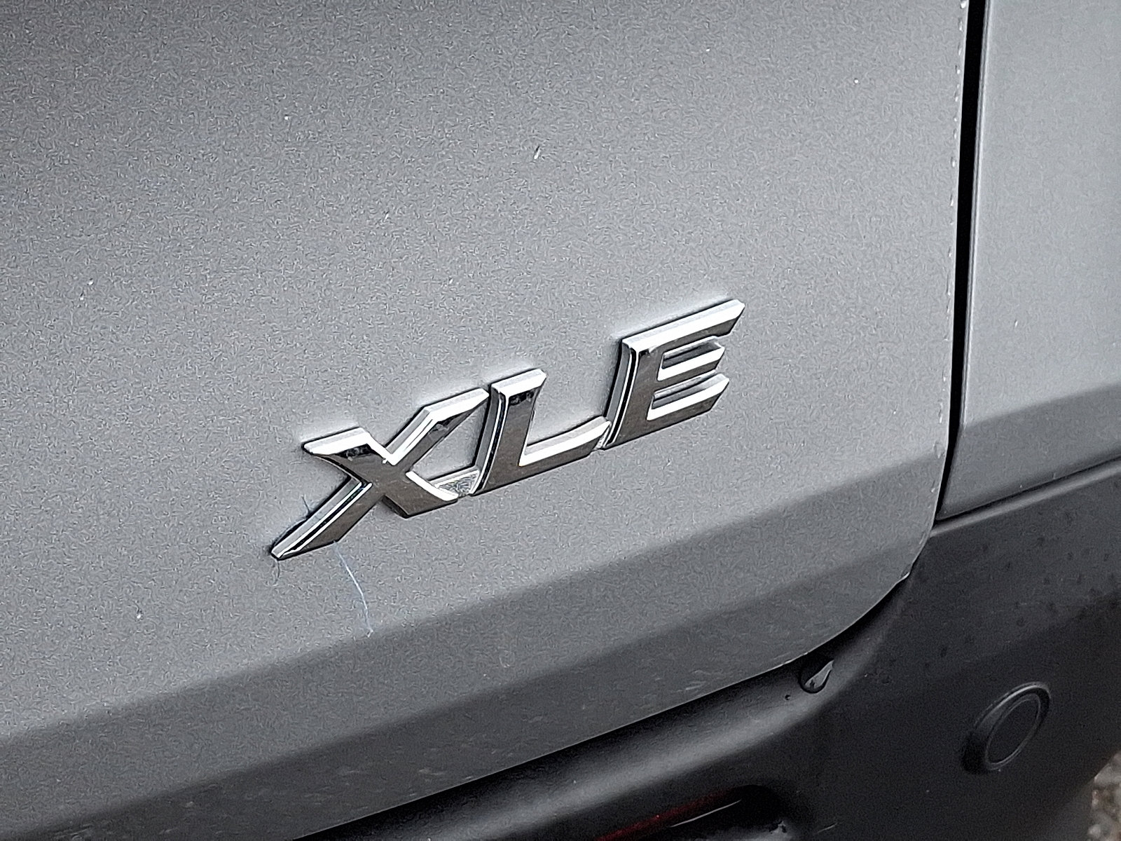 Used 2025 Toyota Sienna XLE image 32