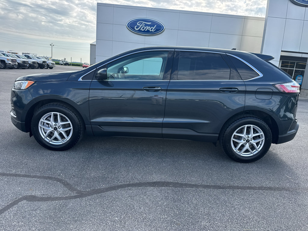 Used 2024 Ford Edge SEL w/ Convenience Package AWD/4WD image 2