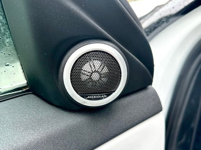 Certified 2026 Land Rover Range Rover Evoque S image 31