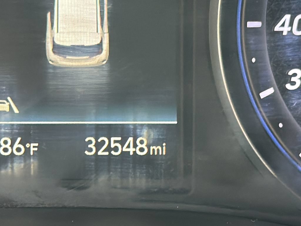Used 2022 Hyundai Veloster N FWD image 22