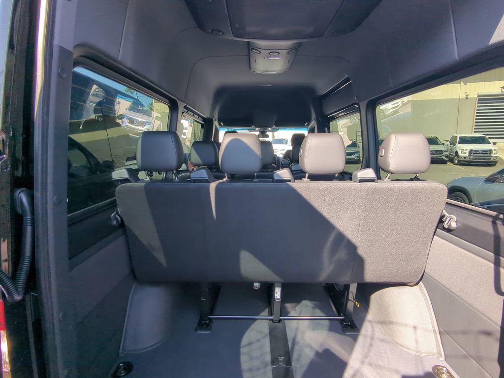 Used 2025 Mercedes-Benz Sprinter 2500 image 24