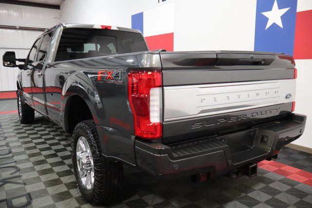 Used 2017 Ford F350 Platinum w/ Platinum Ultimate Package AWD/4WD image 6