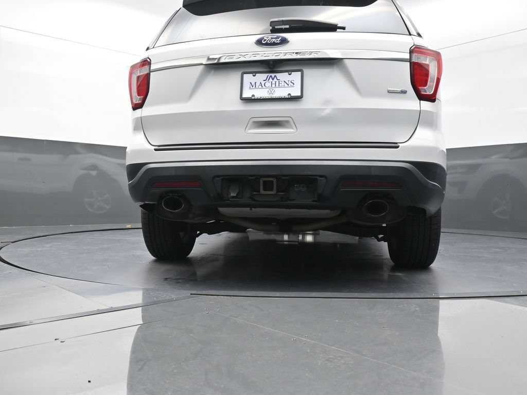 Used 2018 Ford Explorer 4WD w/ Class II Trailer Tow Package image 26
