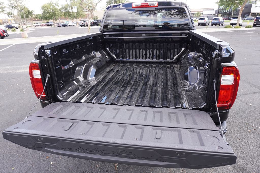 New 2026 GMC Canyon Elevation w/ Convenience Package image 8