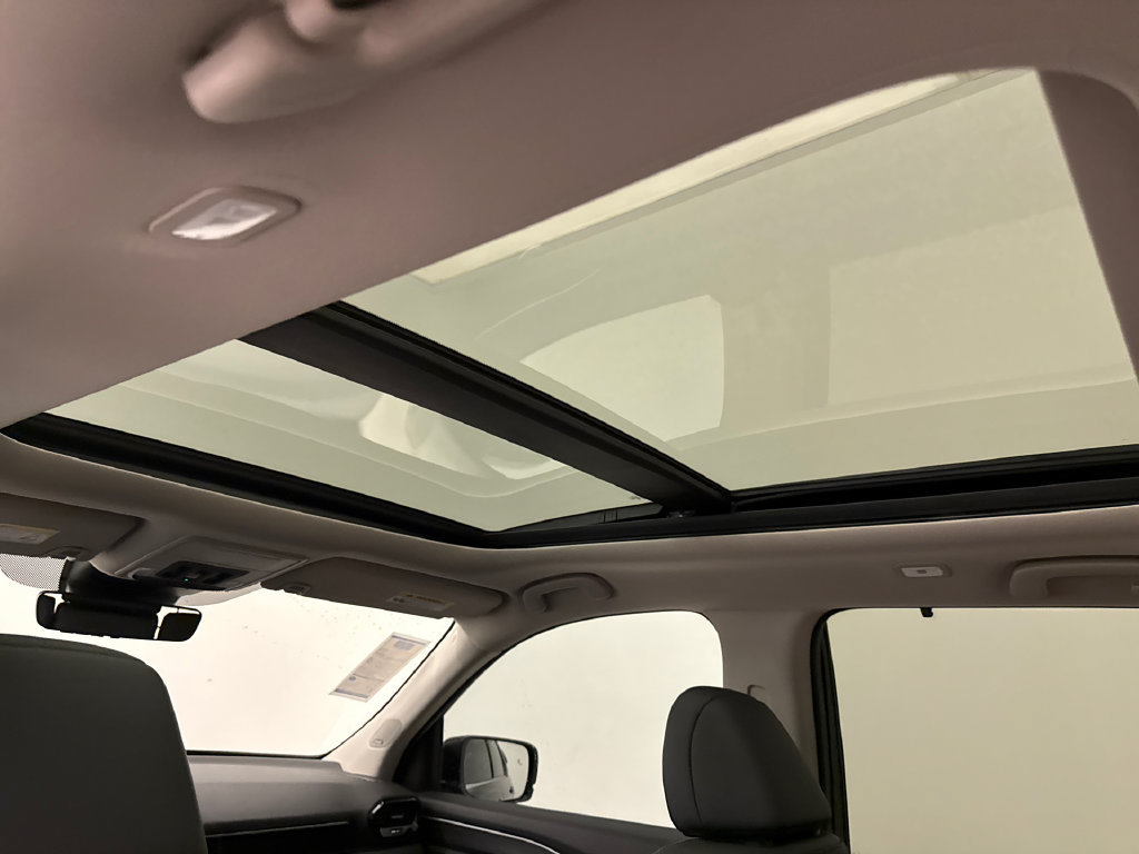 New 2026 Honda Pilot Touring image 12