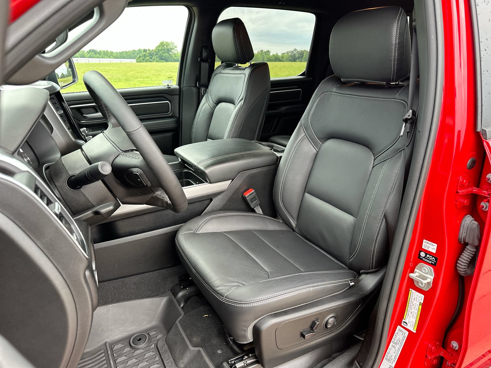 Used 2025 RAM 1500 Lone Star AWD/4WD image 11