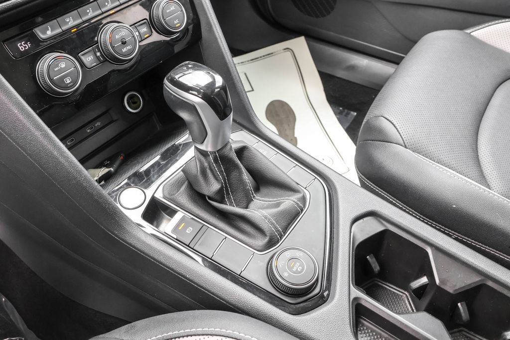 Certified 2023 Volkswagen Taos SEL AWD/4WD image 29