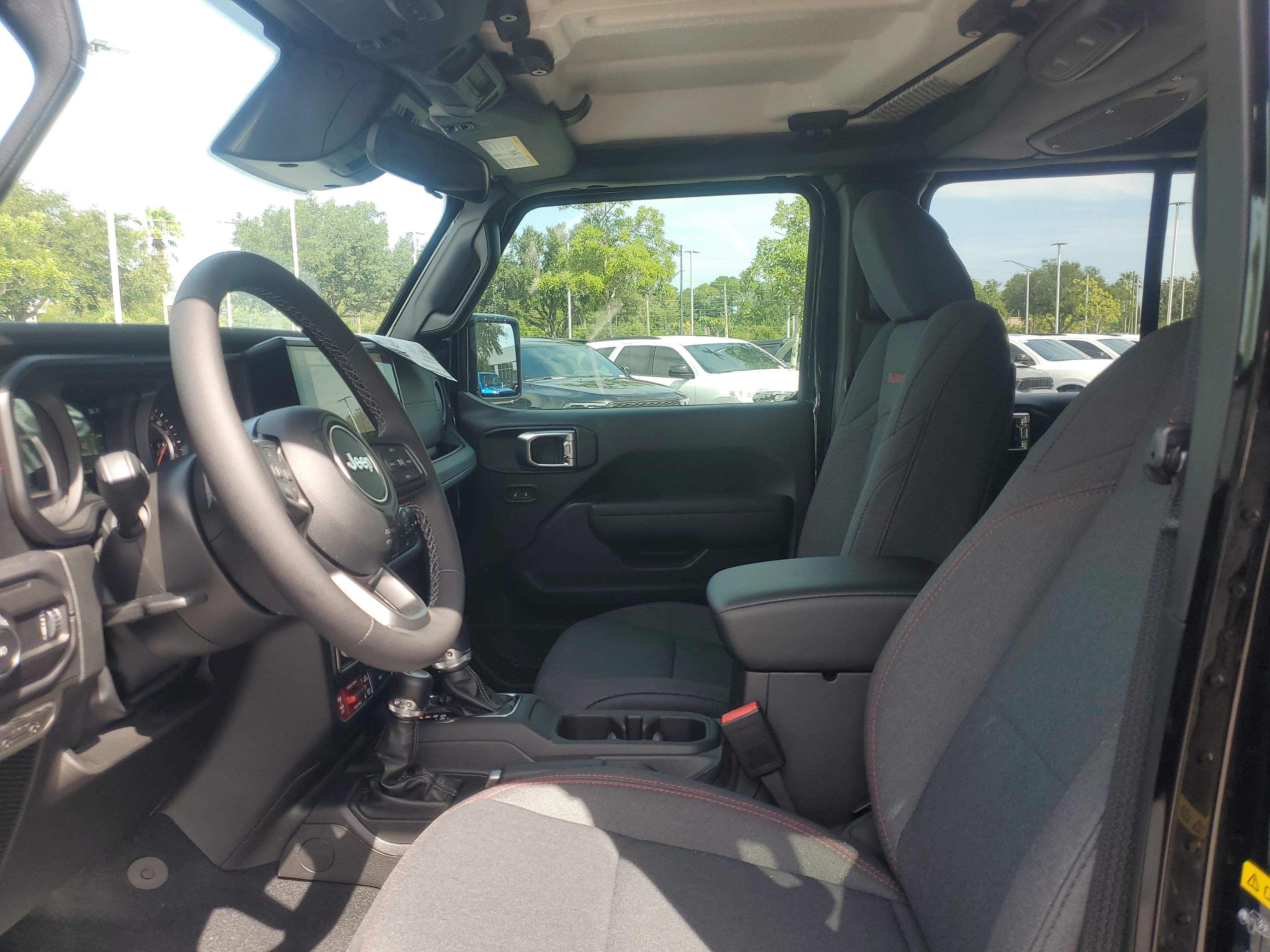 New 2026 Jeep Wrangler Unlimited Rubicon AWD/4WD image 10