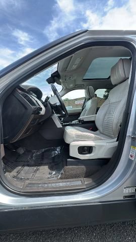 Used 2018 Land Rover Discovery HSE Luxury AWD/4WD image 11