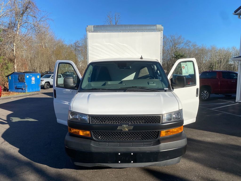 Used 2021 Chevrolet Express 3500 image 21