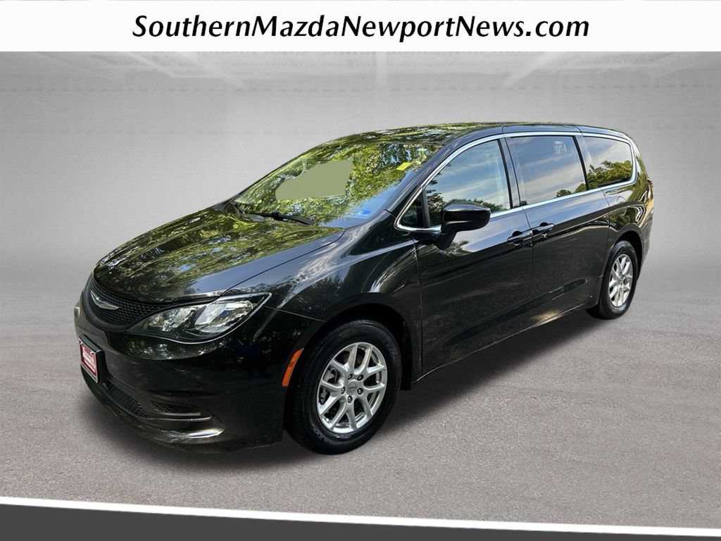 Used 2022 Chrysler Voyager LX