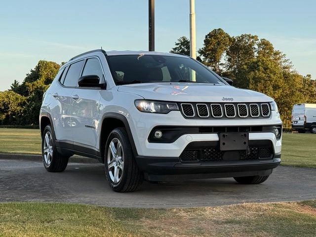 Used 2023 Jeep Compass Latitude w/ Convenience Group AWD/4WD video 1