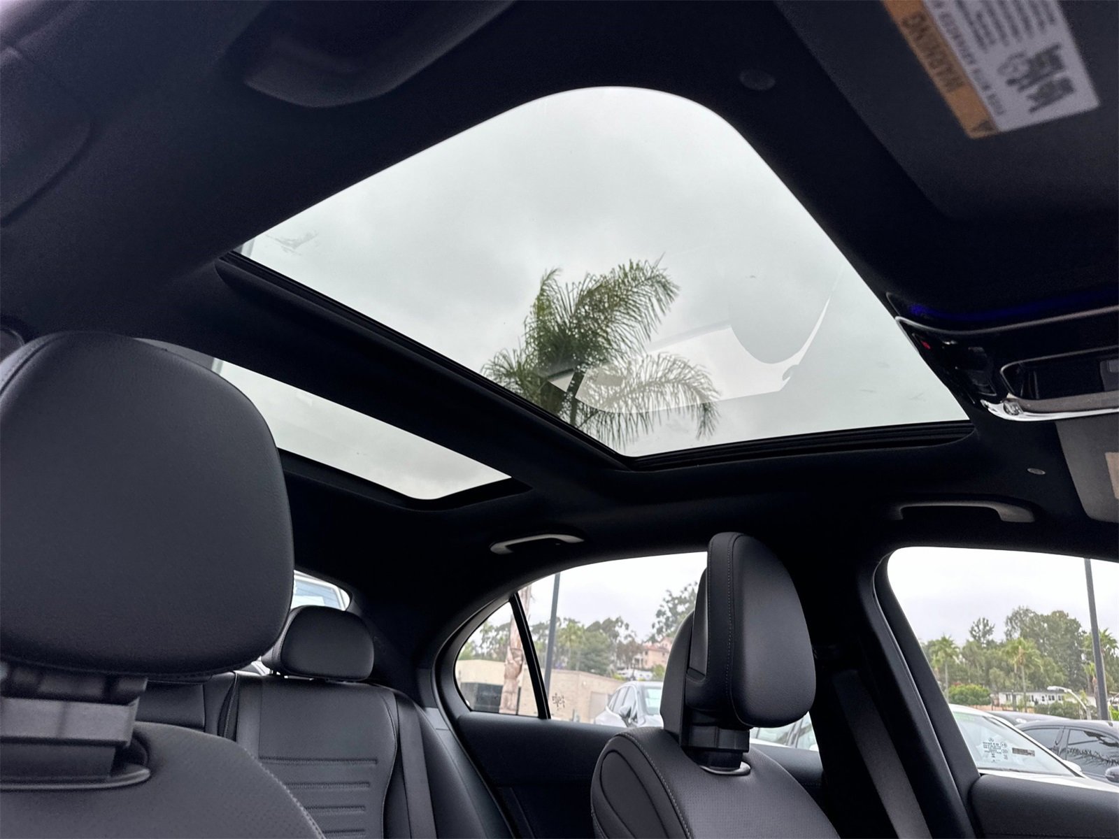 New 2025 Mercedes-Benz C 300 4MATIC Sedan image 17