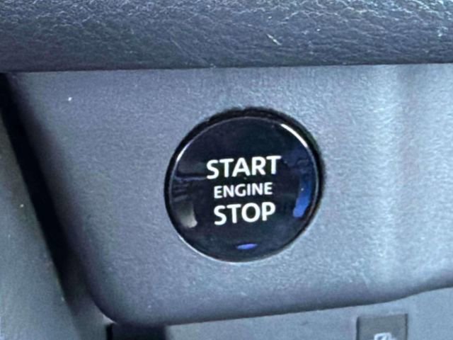 Certified 2025 Nissan Rogue SV w/ Rock Creek Premium Package AWD/4WD image 18