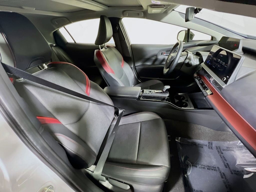 Used 2024 Toyota Prius Prime image 25