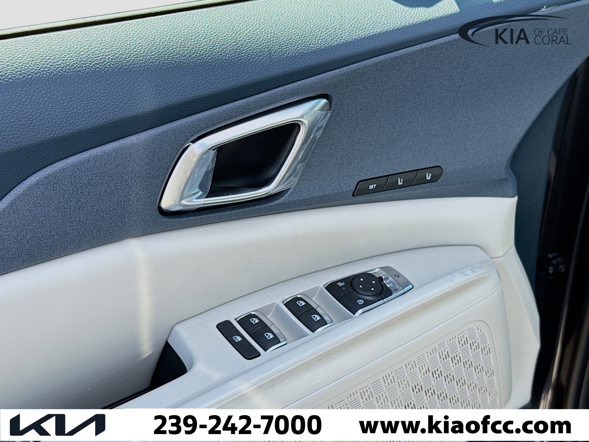 New 2026 Kia Carnival EX image 22
