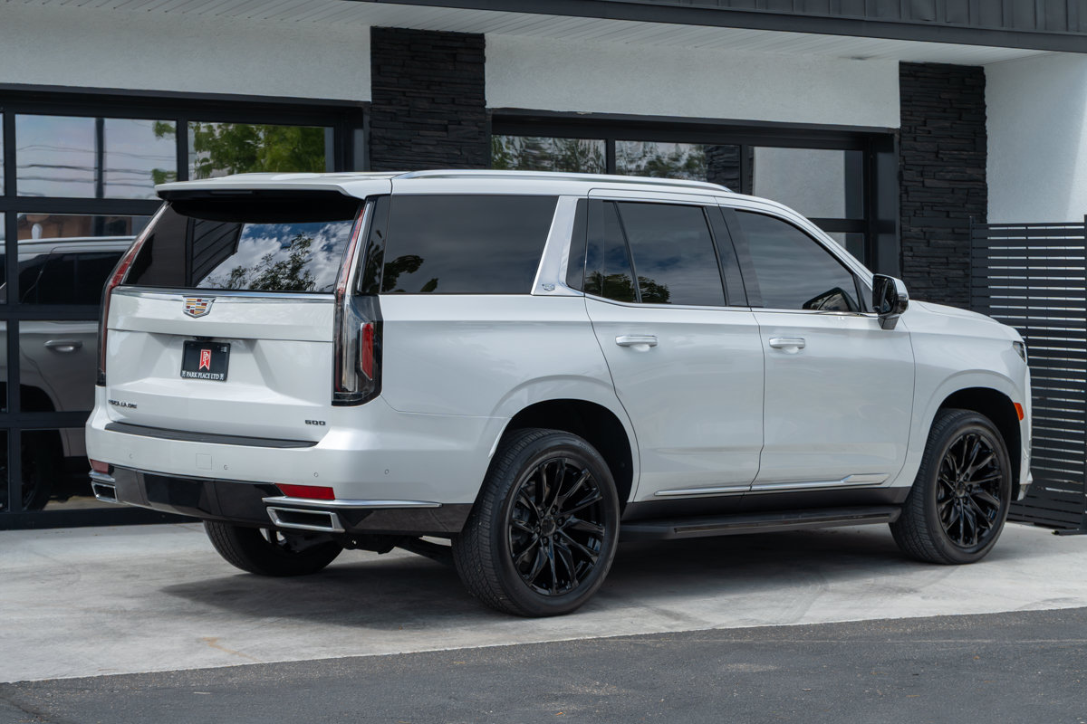 Used 2021 Cadillac Escalade Premium Luxury w/ LPO, Radiant Package AWD/4WD image 10