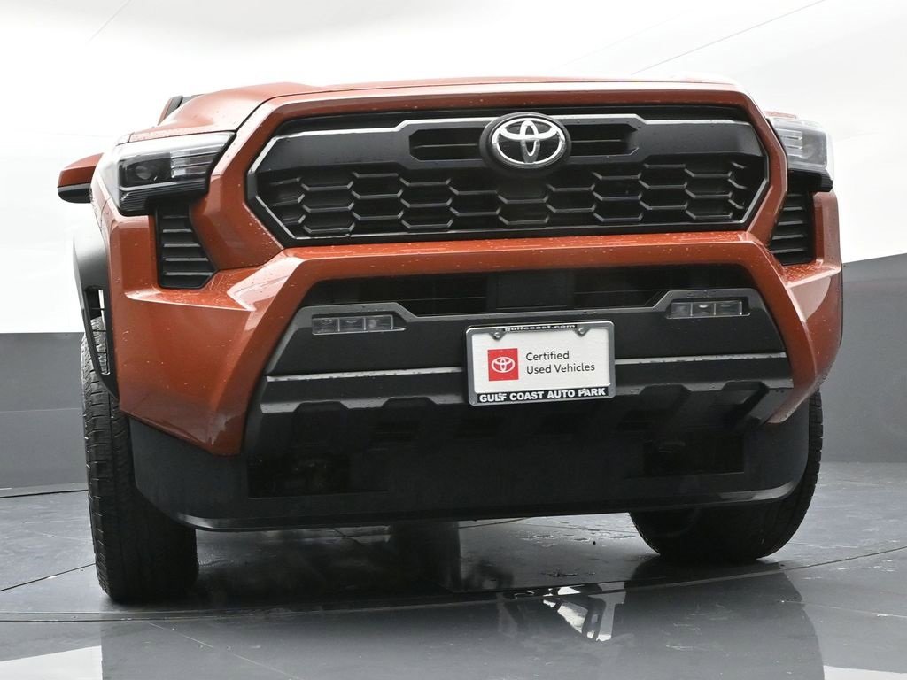 Certified 2025 Toyota Tacoma TRD Off-Road image 32