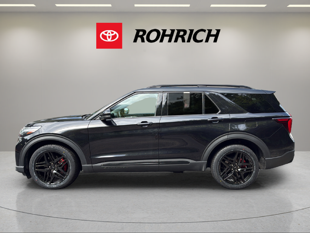 Used 2025 Ford Explorer ST w/ Sun And Sound Package AWD/4WD image 9
