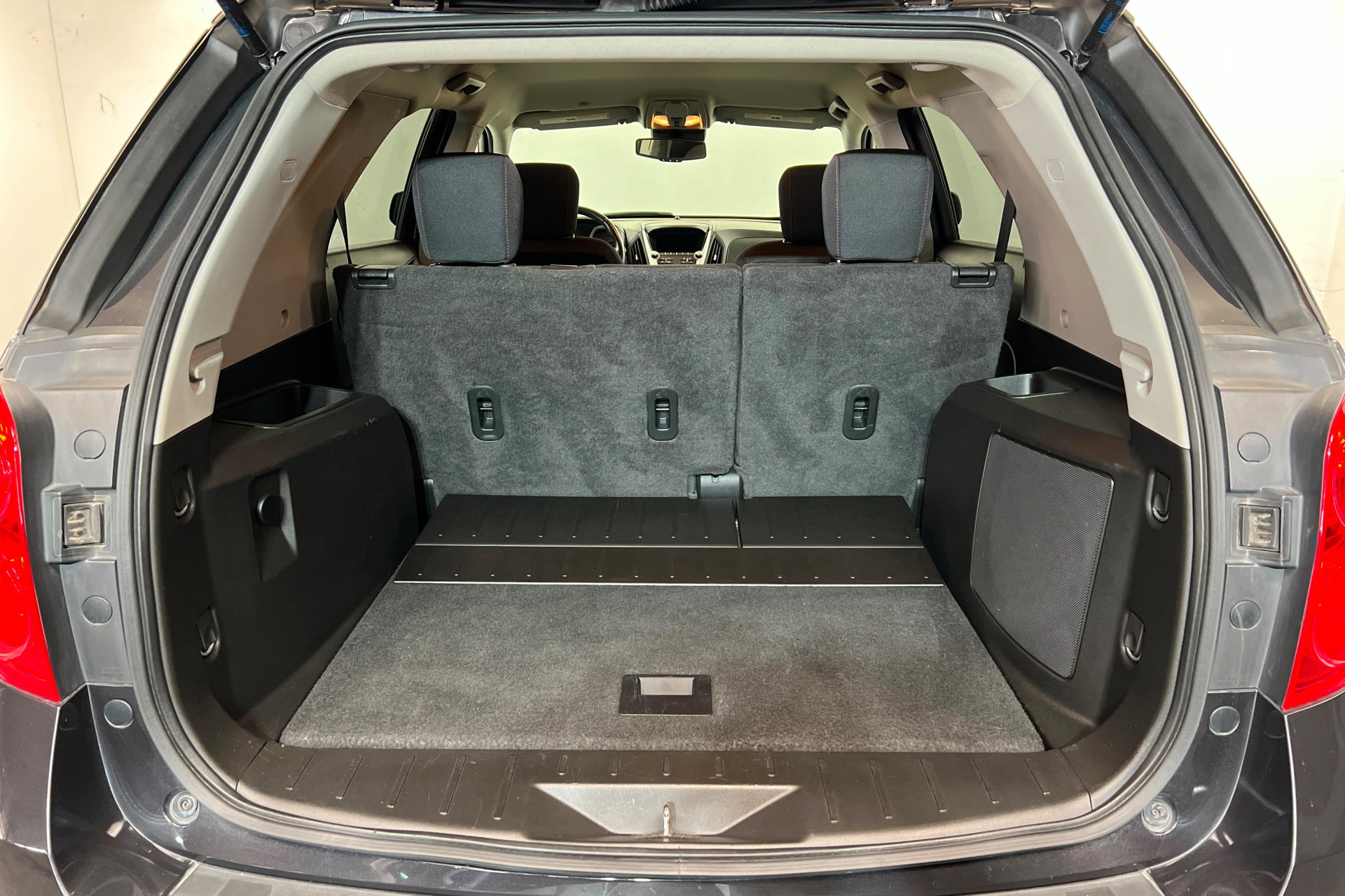Used 2015 Chevrolet Equinox LT w/ Driver Convenience Package FWD image 23