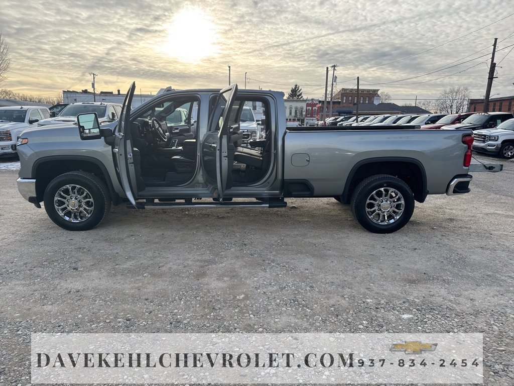 Used 2024 Chevrolet Silverado 3500 LTZ w/ LTZ Plus Package image 28