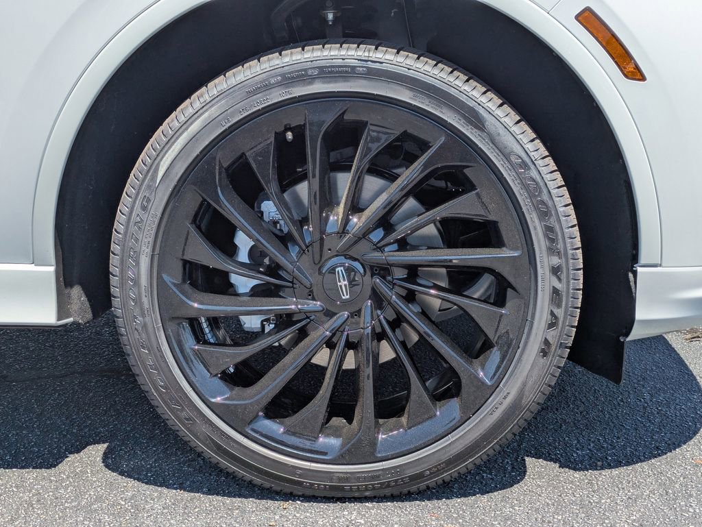 New 2026 Lincoln Aviator Reserve RWD image 11