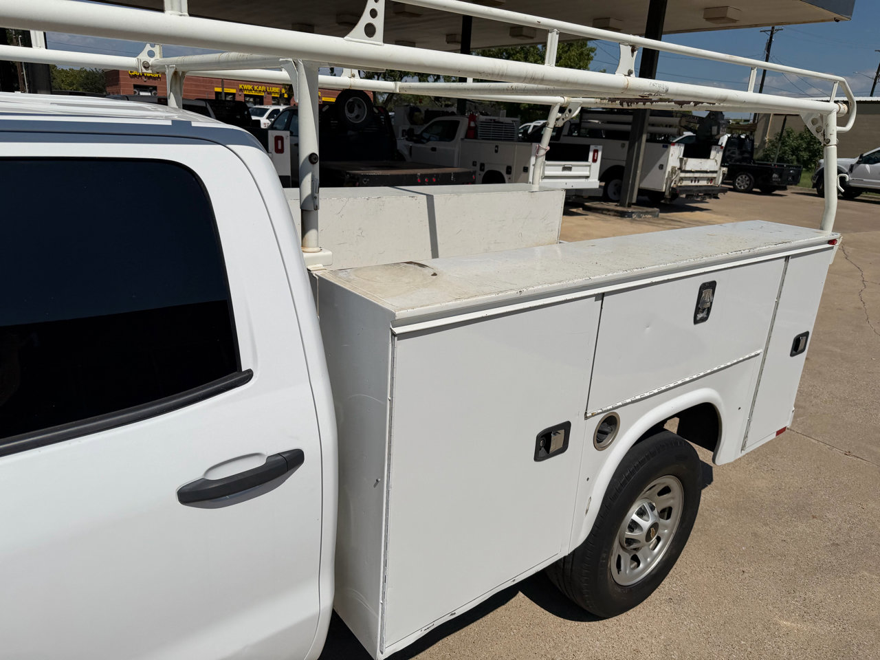Used 2018 Chevrolet Silverado 3500 W/T w/ WT Convenience Package image 11