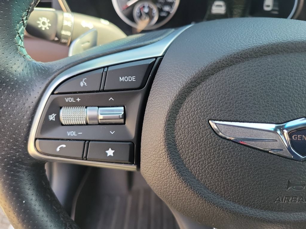 Used 2022 Genesis G70 2.0T w/ Prestige Package AWD/4WD image 22