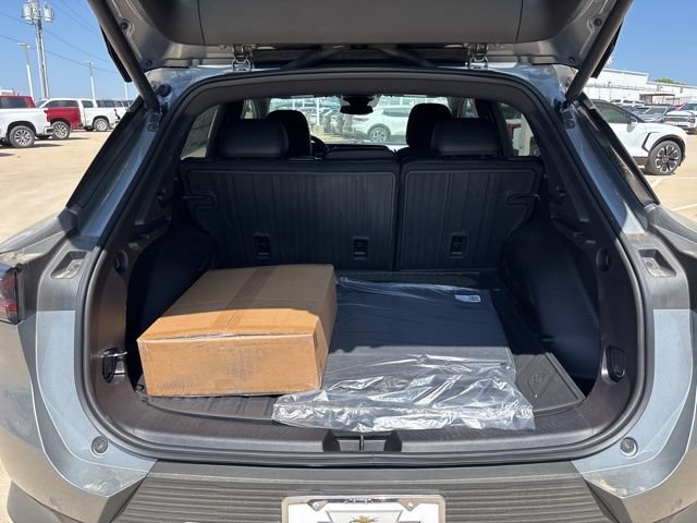 New 2026 Chevrolet Equinox EV LT FWD image 28