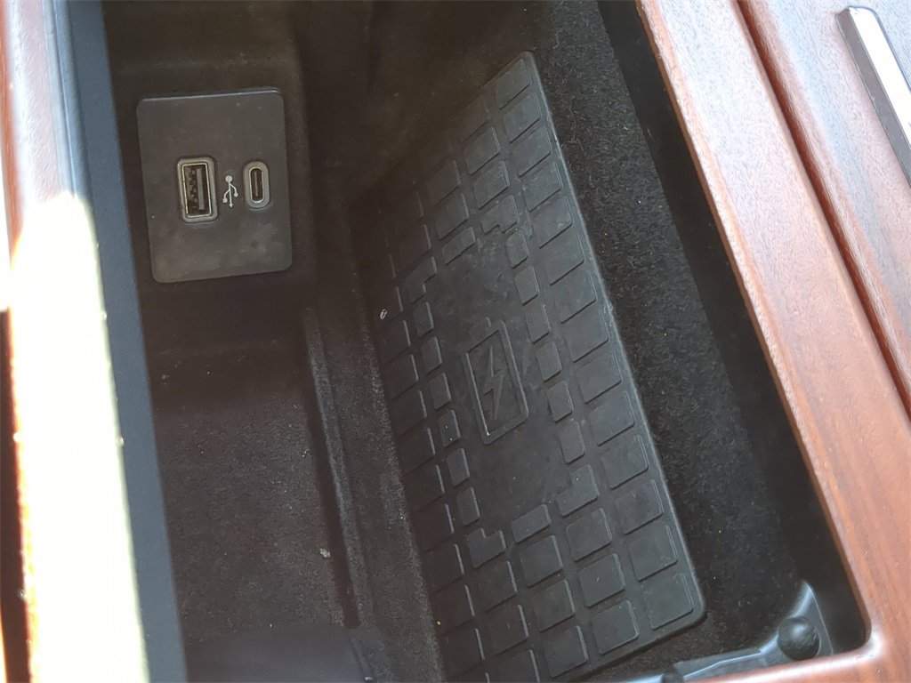 Certified 2021 Lincoln Navigator Reserve image 24