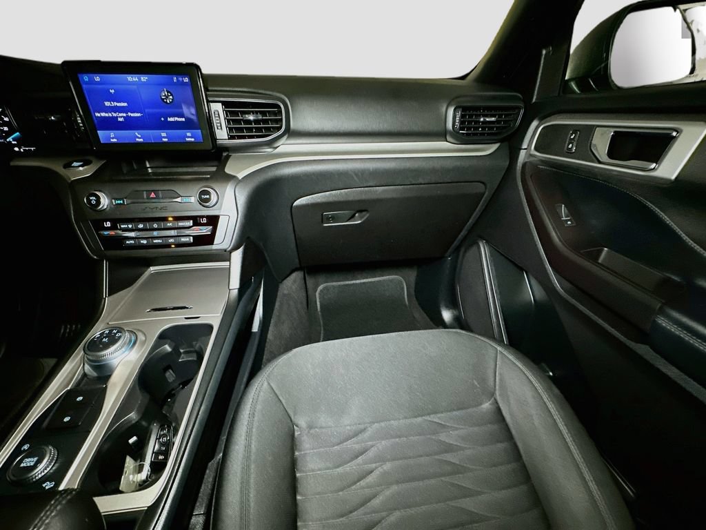 Certified 2020 Ford Explorer XLT AWD/4WD image 32