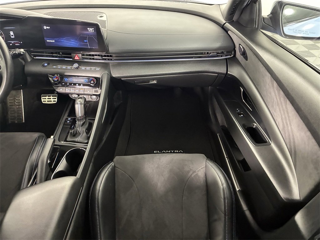 Used 2022 Hyundai Elantra N w/ Preferred Accessory Package image 16