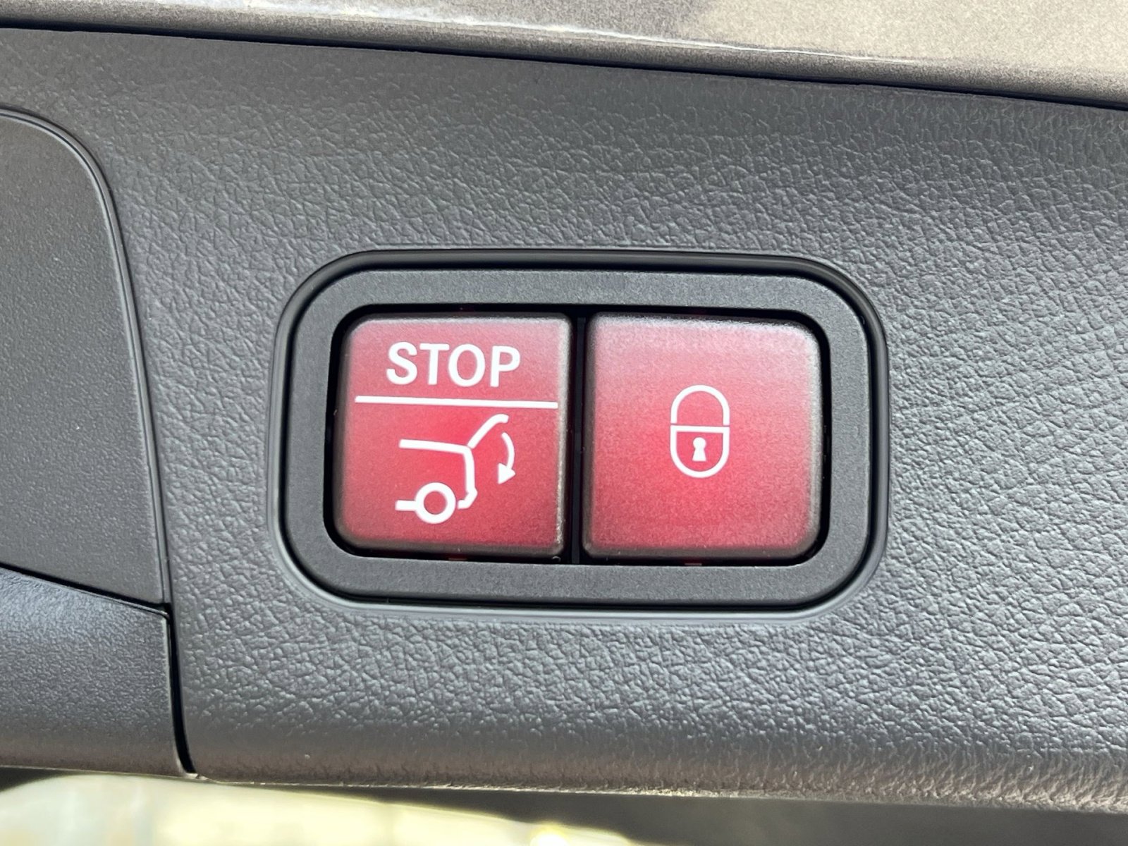 New 2026 Mercedes-Benz GLA 250 4MATIC image 25