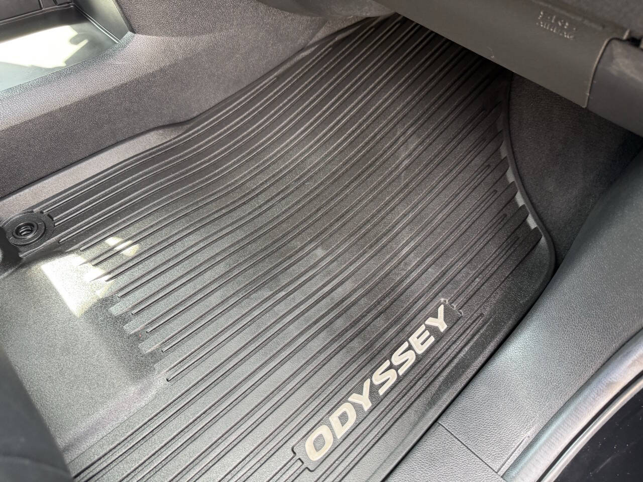 Used 2025 Honda Odyssey Sport-L image 32