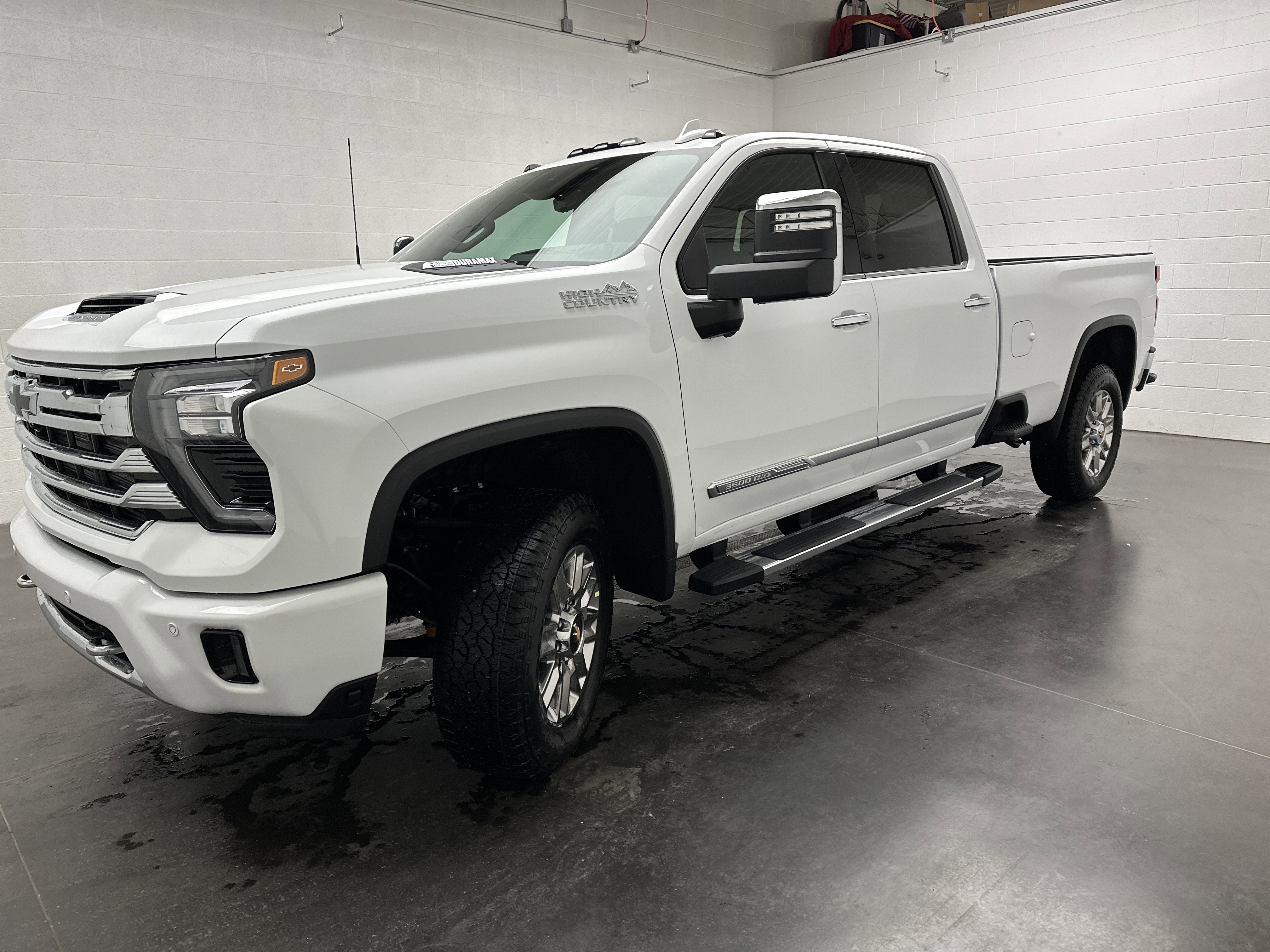 New 2026 Chevrolet Silverado 3500 High Country w/ Technology Package image 5