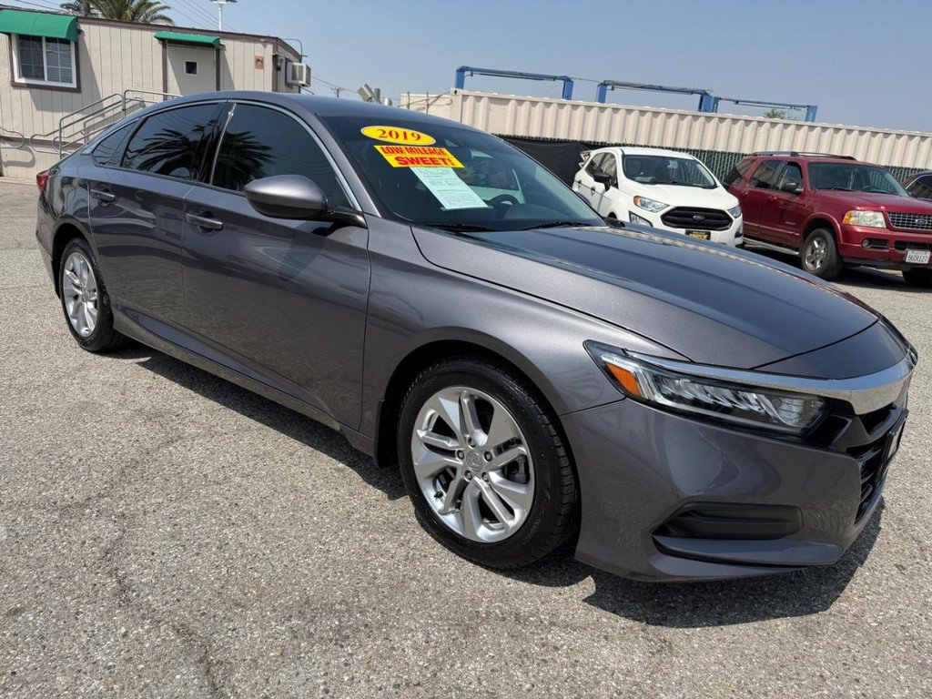 Used 2019 Honda Accord LX image 3