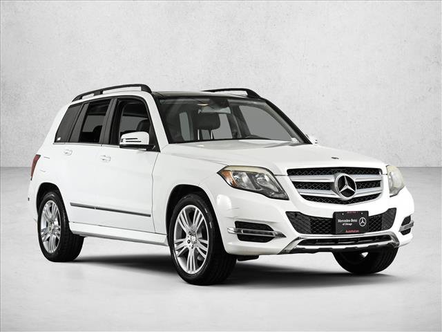 Used 2014 Mercedes-Benz GLK 350 4MATIC image 3