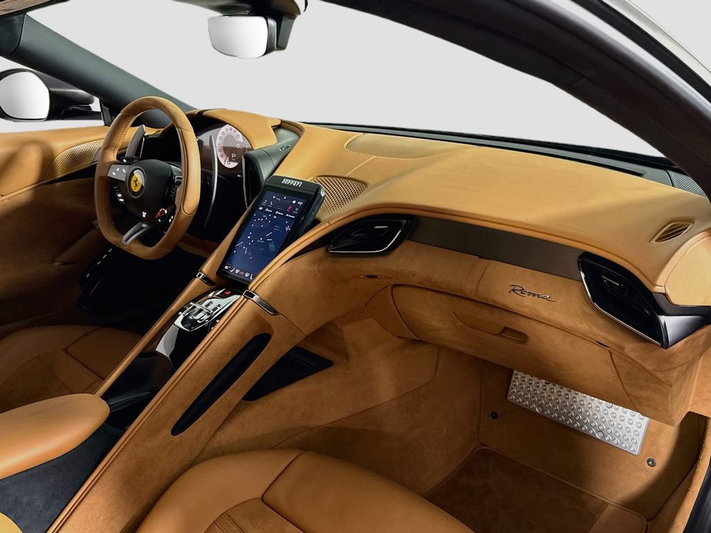 Certified 2024 Ferrari Roma RWD image 17