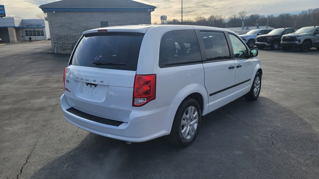 Used 2016 Dodge Grand Caravan American Value Package image 12