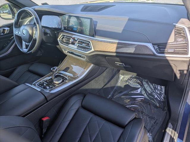 Used 2023 BMW X5 xDrive45e w/ Parking Assistance Package AWD/4WD image 23